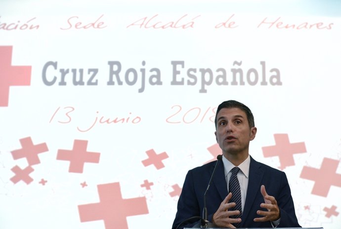 Javier Rodríguez Palacios en la nueva sede de la Cruz Roja
