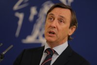 Hernando (PP) espera que haya "un acuerdo en torno a un candidato" para suceder a Rajoy