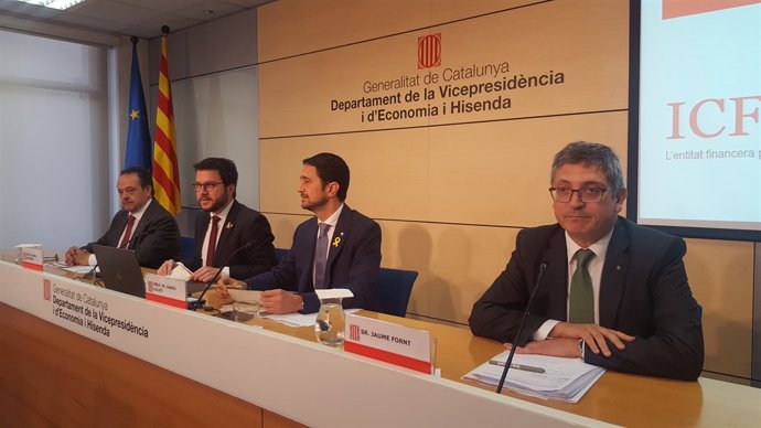 Josep-Ramon Sanromà (ICF), Pere Aragonès, Damià Calvet i Jaume Fornt (AHC)