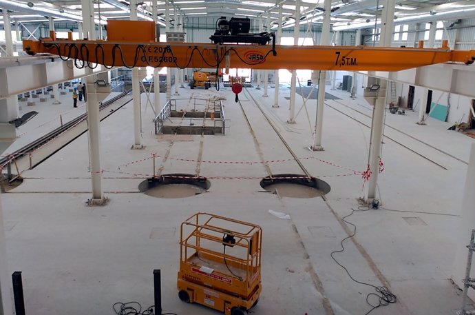 Taller maquinara del tren tranvía de la Bahía de Cádiz