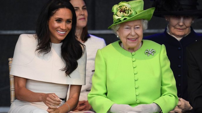 Meghan markle y reina isabel/