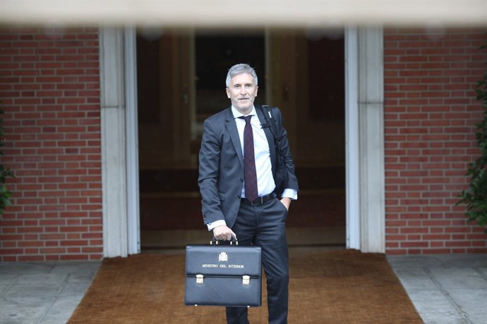 Marlaska, ministre d'Interior, arriba al seu primer Consell de Ministres