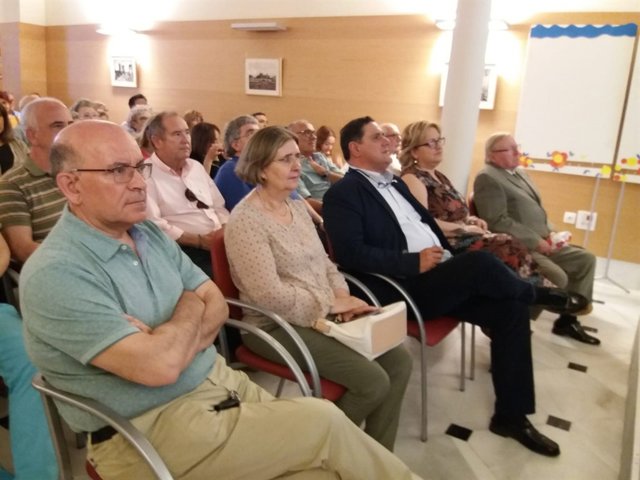 El Cortijo del Gobernador acoge una charla del IEA sobre Hermann Fischer.