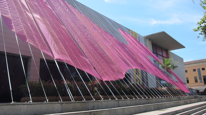 Intervención arquitectónico-artística 'Esa cosa rosa' en el IVAM