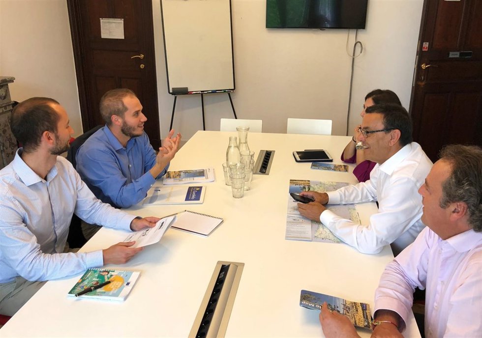 Reunión sobre el proyecto Eco-Cycle.