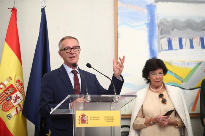 El nuevo ministro de Cultura y Deporte, José Guirao, toma posesión