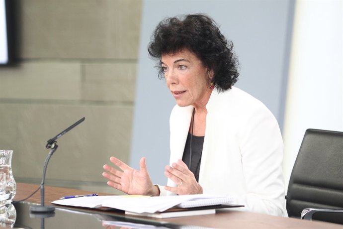  Isabel Celaá