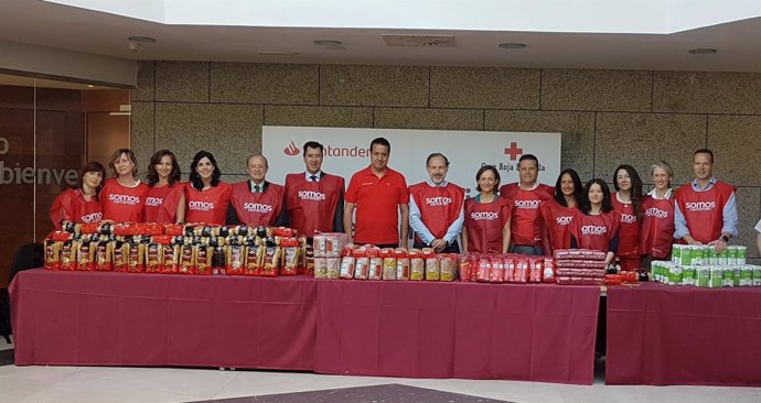 Recogida de alimentos de Santander para Cruz Roja