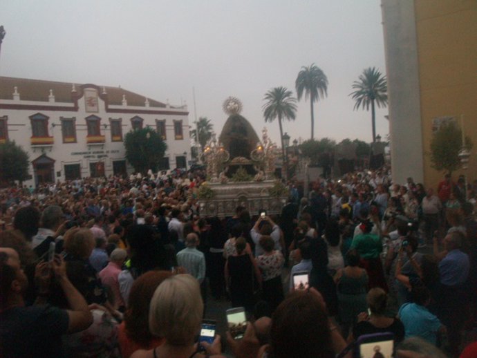 Procesión de la Virgen de África en Ceuta