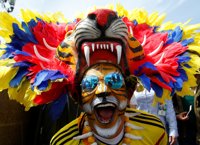 Los hinchas iberoamericanos conquistan Moscú