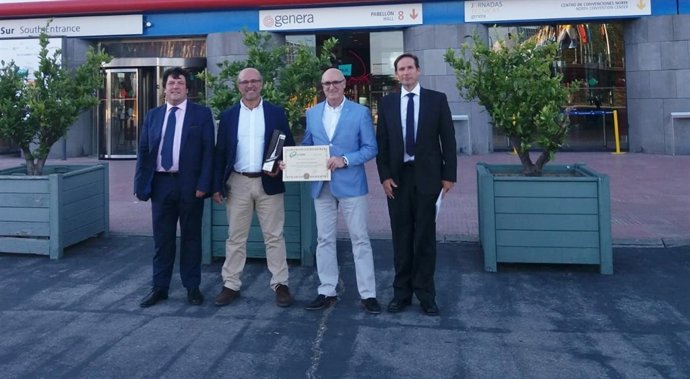 Almuñécar Galardonada Con La “Escoba De Platino” En La Feria Internacional De Ur