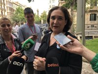 Colau pide a Sánchez que el acercamiento de los presos soberanistas sea "inmediato"