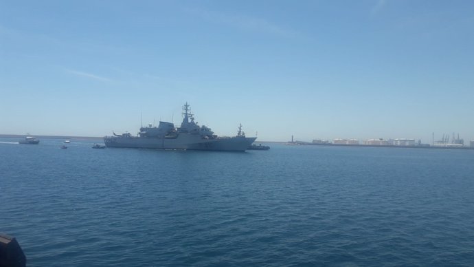 Llegada del Orione al Puerto de València