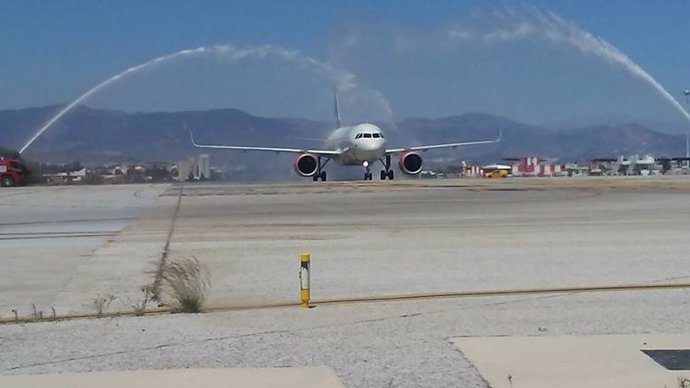 Aeropuerto de Málaga nuevo avión ruta internacional costa del sol a