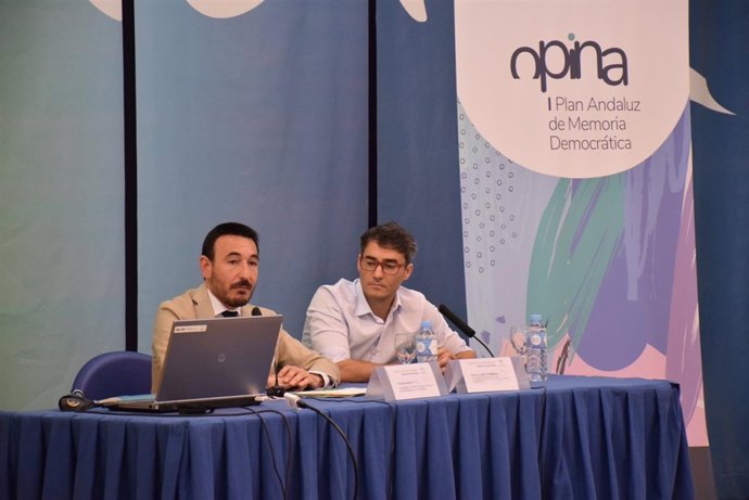 Presentación en málaga de plan de memoria democratica de andalucia en maklaga