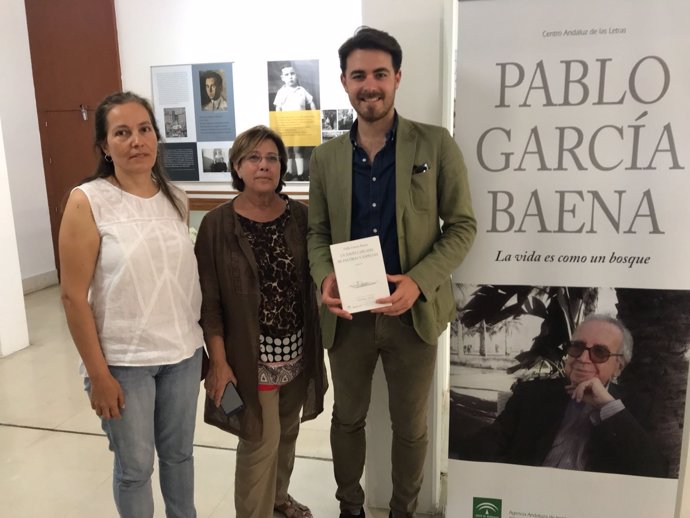 Llega a Granada la exposición sobre Pablo García Baena