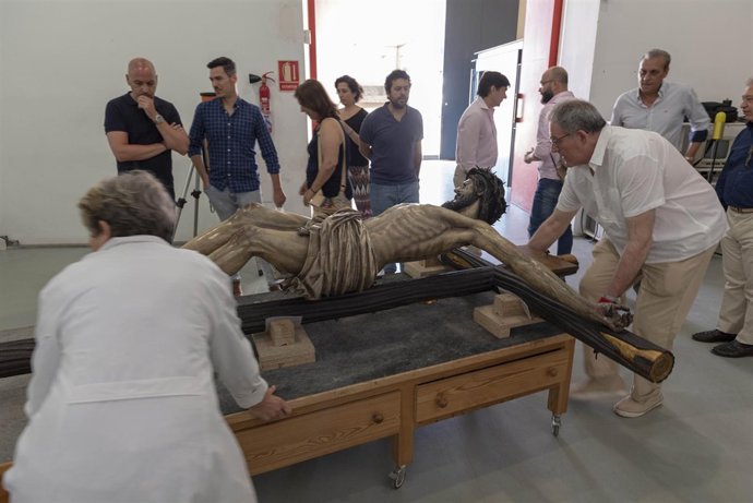 Finaliza la restauración del Cristo del Buen Fin