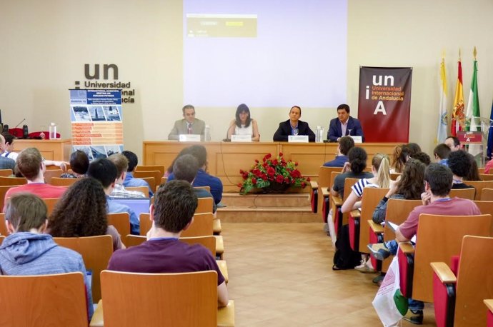 Encuentro científico internacional de Física Nuclear en la UNIA, en La Rábida.