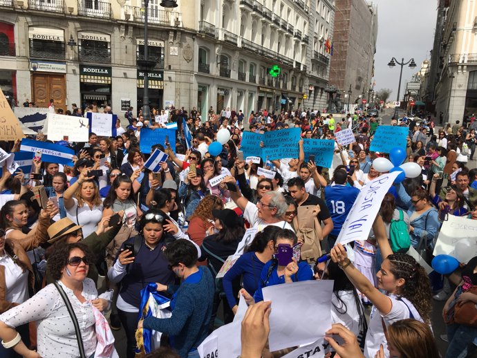 Concentración de nicaragüenses en Sol