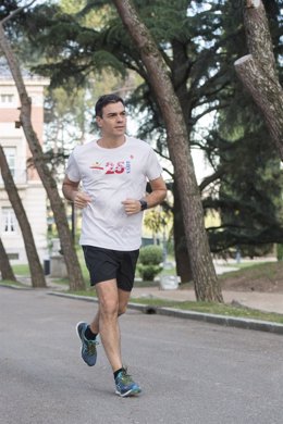 Pedro Sánchez practicando deporte en el complejo de La Moncloa