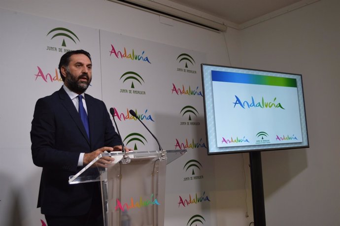 Francisco Javier Fernández consejero de Turismo de Andalucía 