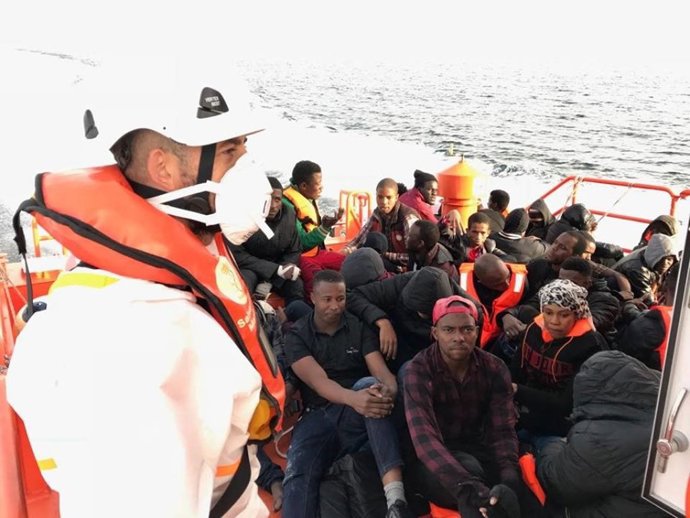 Rescatados de una patera