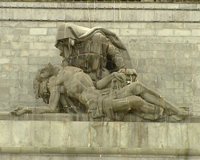 Podemos asegura que en "no se puede concebir" que haya "un mausoleo que ensalce el fascismo" como el Valle de los Caídos