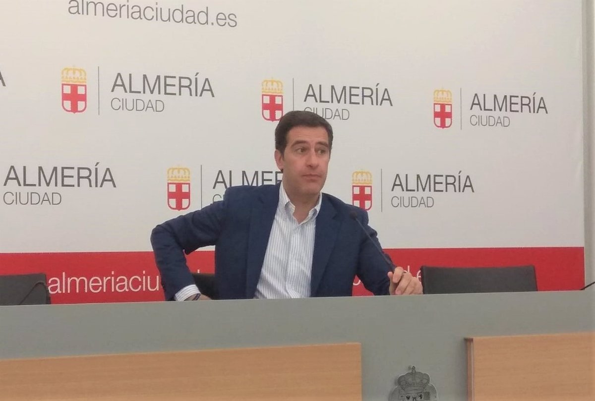 PP cree que las primarias del PSOE en Almería han dejado más sombras que luces en el candidato