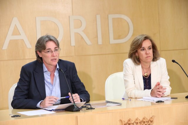 Marta Higueras y Purificación Causapié en rueda de prensa