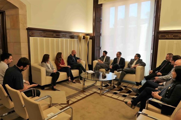 Col·lectiu Ciutadella es reuneix amb l'Mesa del Parlament