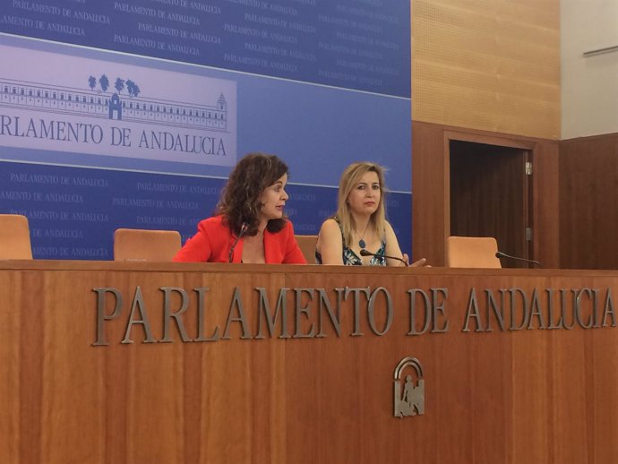 Esperanza Gómez y Carmen Lizárraga, portavoces adjuntas de Podemos Andalucía