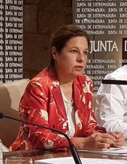 Pilar Blanco-Morales durante el acuerdo con sindicatos de empleados públicos