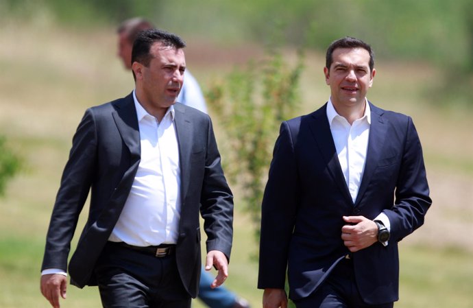 Zoran Zaev y Alexis Tsipras