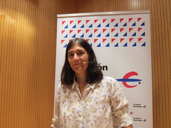 La directora del CNIO, María Blasco, ha impartido una conferencia en Ibercaja