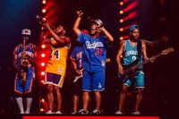 Bruno Mars encandila al Estadi Olímpic de Barcelona en un derroche de energía y 'flow'