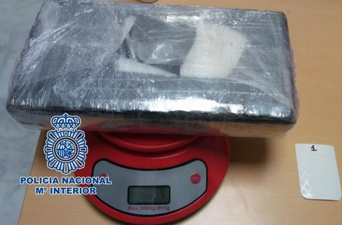 Droga sobre una balanza 