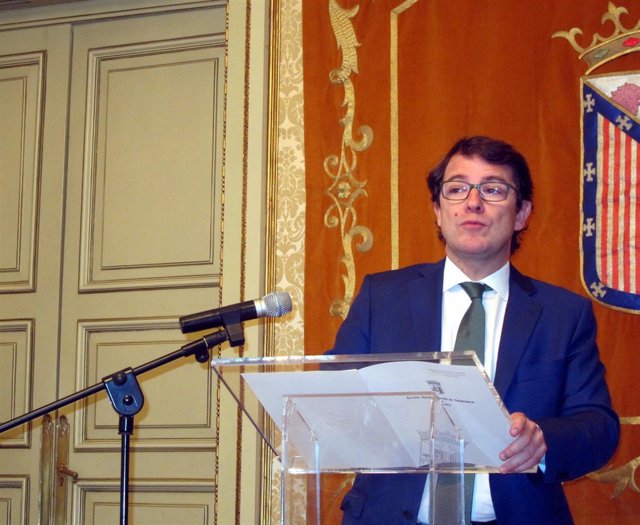 Salamanca.- Mañueco, durante su comparecencia                            