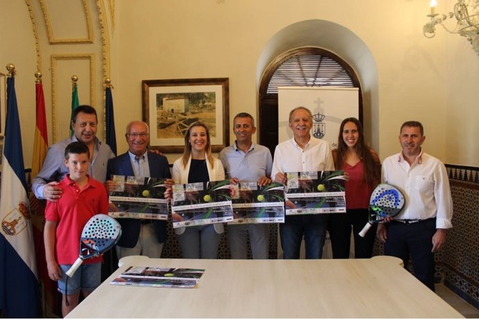Presentación del cartel del Campeonato de Andalucía de Pádel de Menores 2018