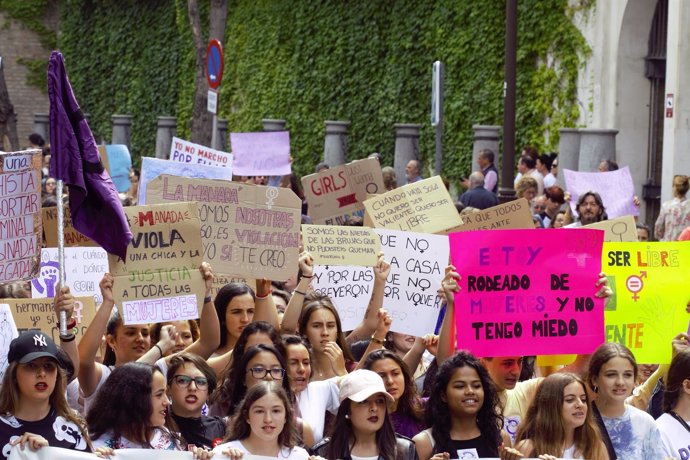 Manifestación en Sevilla contra la sentencia de 'La Manada'