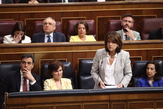 Dolores Delgado en la sesión de control al Gobierno en el Congreso