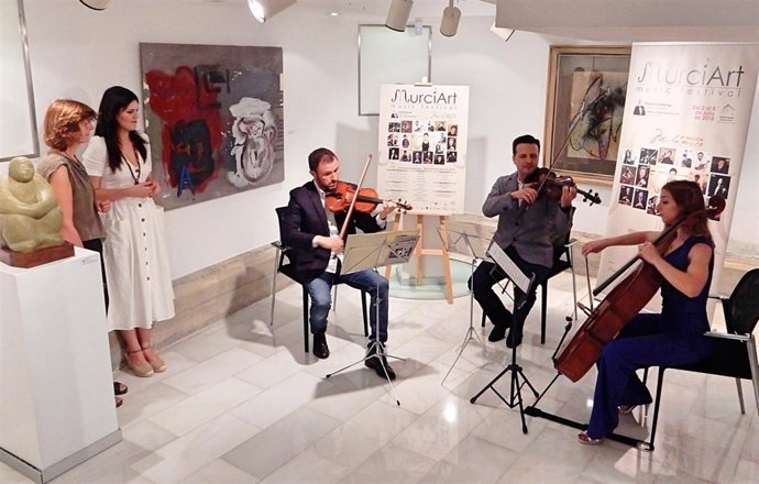 La consejera de Turismo y Cultura, Miriam Guardiola, durante la presentación