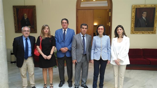 Francisco del Río y Rosa Aguilar inauguran unas jornadas sobre víctimas 