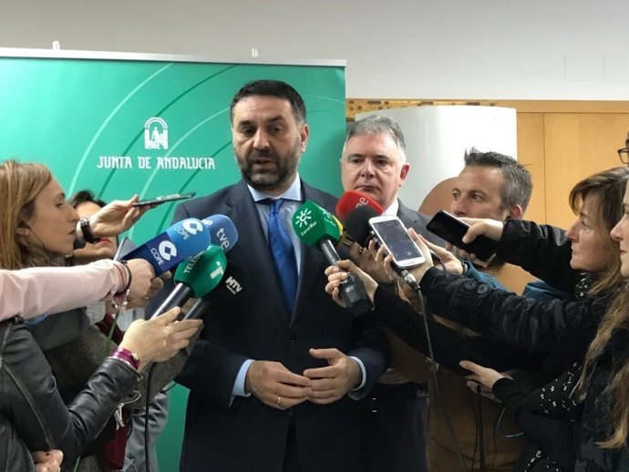 El consejero de Turismo y Deporte, Francisco Javier Fernández. 