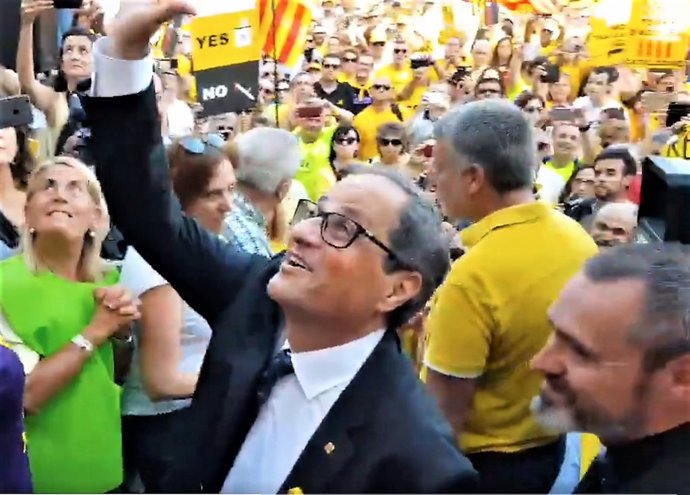 Pte.Quim Torra en una concentració d'ANC en obrir-se els Jocs Mediterranis
