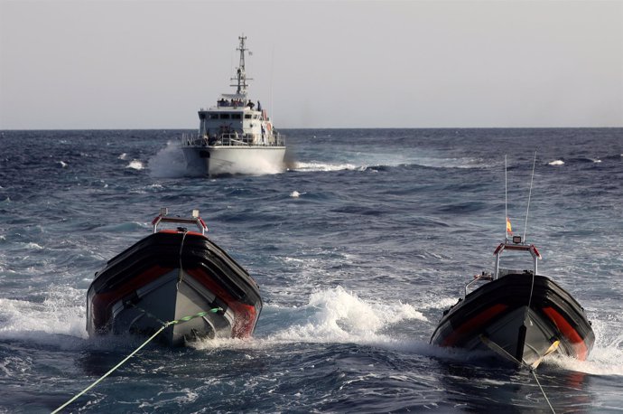 Barco de la Guardia Costera libia