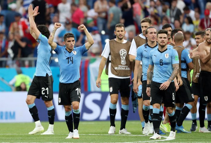 FILE PHOTO: Uruguay's Lucas Torreira and Nahitan Nandez celebrate after the Worl