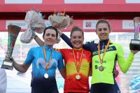 Merino, Rodríguez y Mavi García dan el triplete al Movistar Team