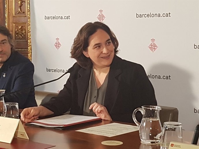 L'alcaldessa de Barcelona,  Ada Colau