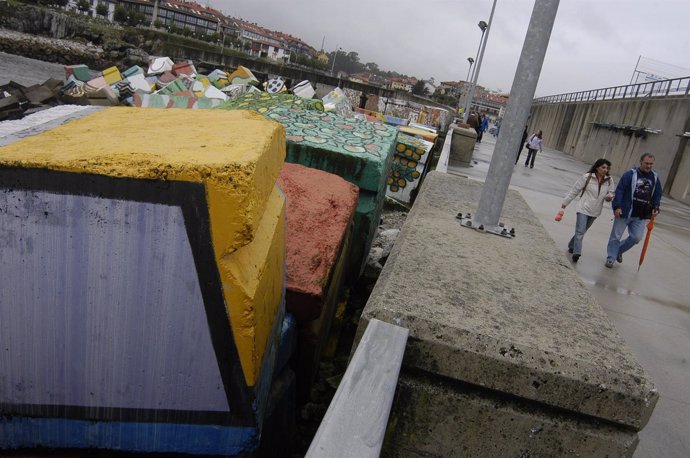 Cubos de Ibarrola en Llanes