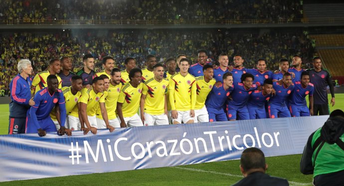 Soccer Football - Farewell Soccer Match - Colombia national team - Nemesio Camac